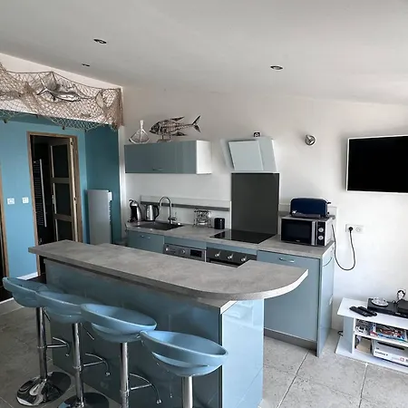 Panoramique Mer, T2 Climatise Neuf Avec Stationnement A 200 M Du Village - Fr-1-768-55 Apartmán Les Issambres